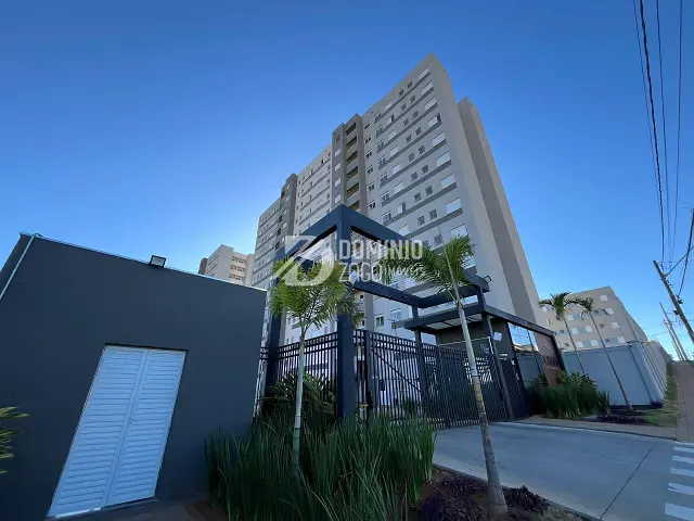 Apartamento com 64m² 2 quartos e 2 banheiros, à venda ou para alugar, no bairro Jardim do Lago em Uberaba