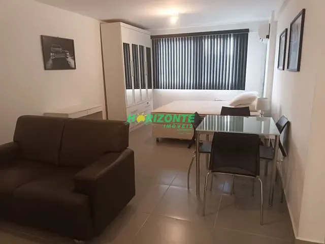 Apartamento com 50m² 1 quarto e 1 banheiro, para alugar, no bairro Jardim São Dimas em São José dos Campos