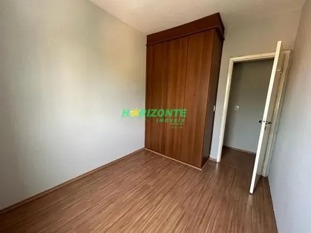 Apartamento com 66m² 3 quartos e 1 banheiro, para alugar, no bairro Jardim Alvorada em São José dos Campos