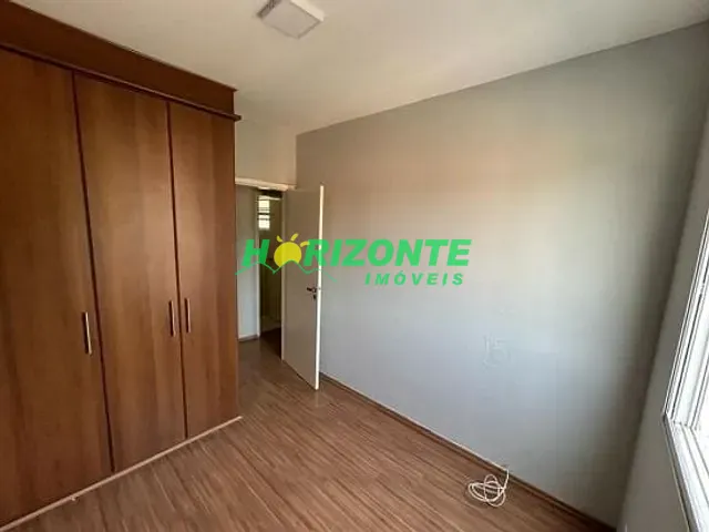 Apartamento com 66m² 3 quartos e 1 banheiro, à venda, no bairro Jardim Alvorada em São José dos Campos