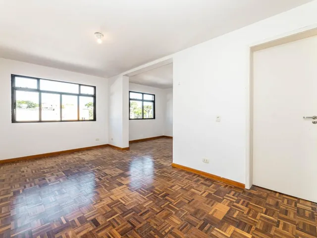Apartamento 3 quartos e 2 banheiros, à venda, no bairro Água Verde em Curitiba