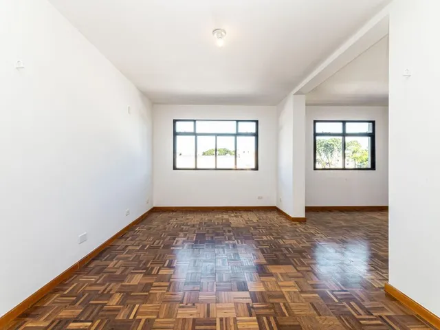 Apartamento 3 quartos e 2 banheiros, à venda, no bairro Água Verde em Curitiba