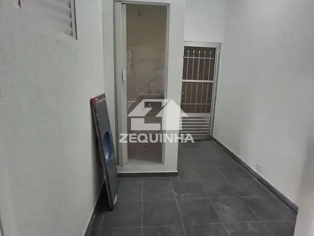 Apartamento com 48m² 1 quarto e 1 banheiro, para alugar, no bairro Centro em Osasco