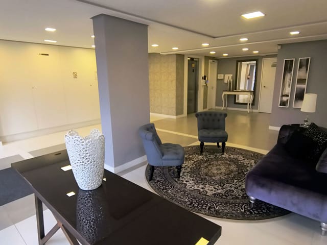 Apartamento 2 quartos e 2 banheiros, à venda, no bairro Panazzolo em Caxias do Sul
