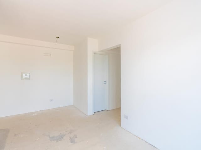 Apartamento 2 quartos e 1 banheiro, à venda, no bairro Santa Quitéria em Curitiba