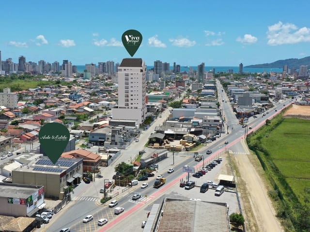Apartamento 2 quartos e 2 banheiros, à venda, no bairro Perequê em Porto Belo