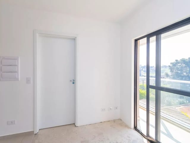 Apartamento 1 quarto e 1 banheiro, à venda, no bairro Santa Quitéria em Curitiba
