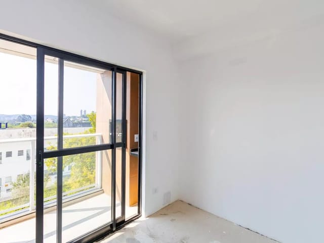 Apartamento 1 quarto e 1 banheiro, à venda, no bairro Santa Quitéria em Curitiba