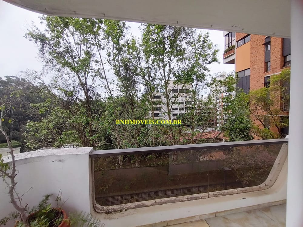 Apartamento, 3 quartos, 218 m² - Foto 2