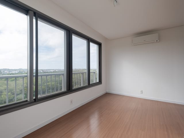 Apartamento com 56m² 2 quartos e 1 banheiro, à venda ou para alugar, no bairro São Gonçalo em Pelotas