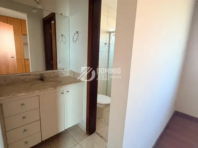 Apartamento com 102m² 3 quartos e 2 banheiros, à venda, no bairro Vila Maria Helena em Uberaba