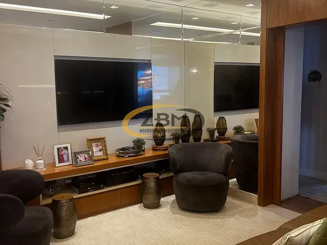 Apartamento com 195m² 3 quartos e 5 banheiros, à venda, no bairro Gleba Fazenda Palhano em Londrina