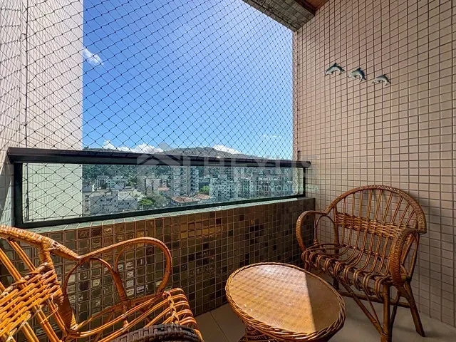 Apartamento 2 quartos e 2 banheiros, à venda, no bairro Enseada em Guarujá