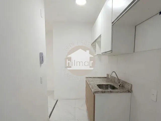 Apartamento com 39m² 2 quartos e 1 banheiro, para alugar, no bairro Gardênia Azul em Rio de Janeiro