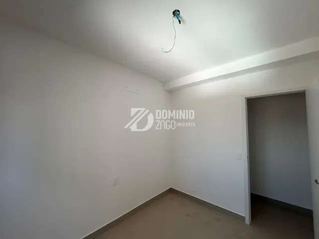 Apartamento com 104m² 2 quartos e 3 banheiros, à venda, no bairro Santa Maria em Uberaba