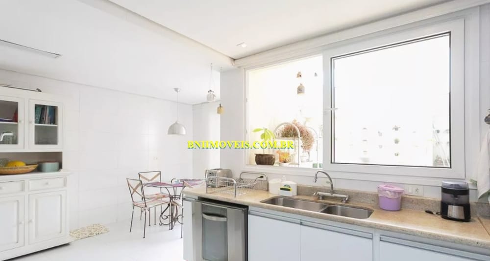 Casa, 3 quartos, 285 m² - Foto 4