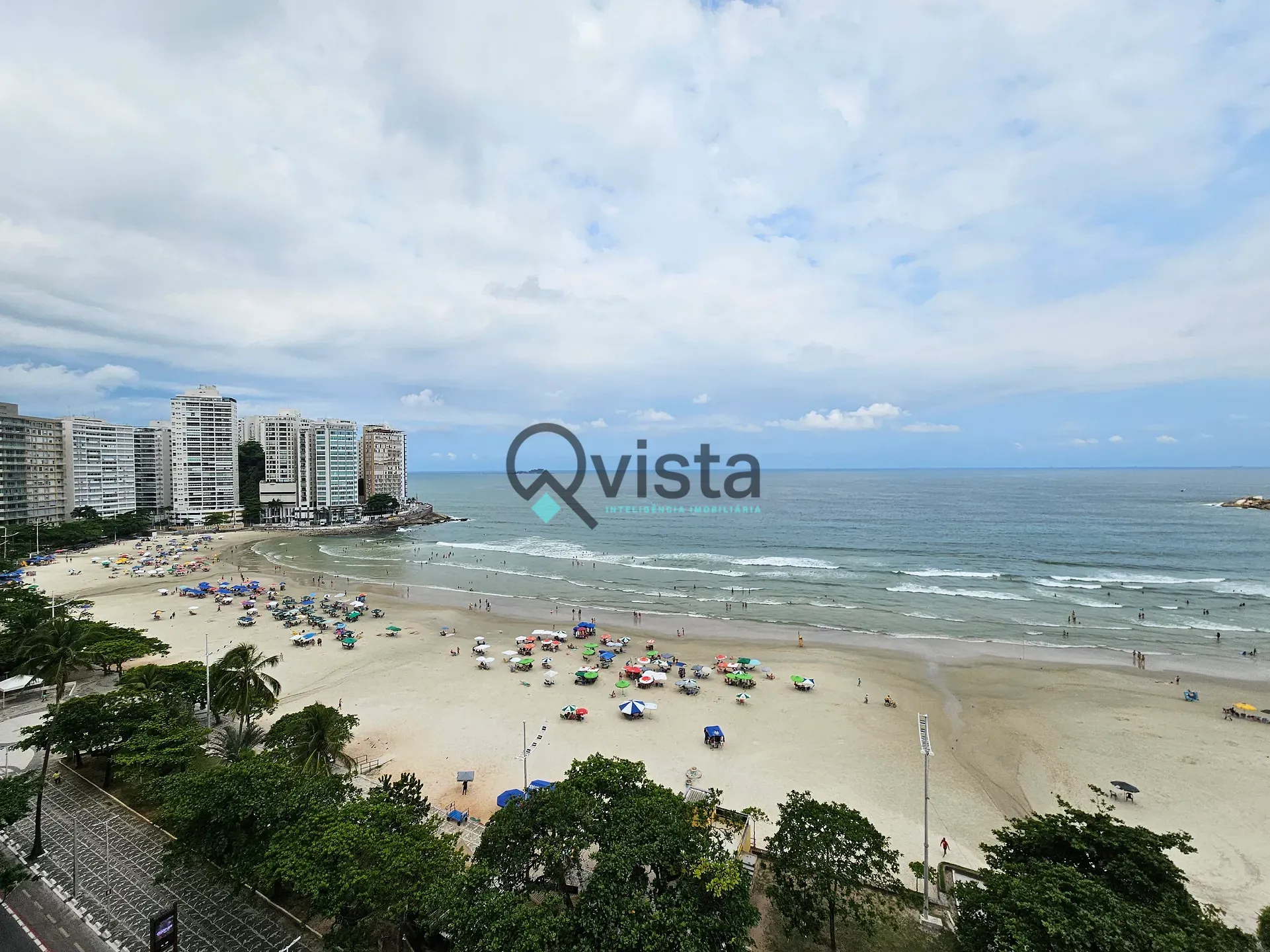 Apartamento, 3 quartos, 220 m² - Foto 2