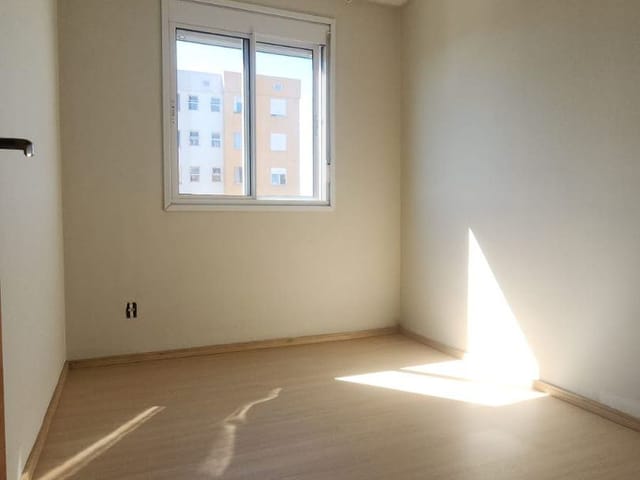 Apartamento 2 quartos e 1 banheiro, à venda, no bairro Nossa Senhora do Rosário em Caxias do Sul
