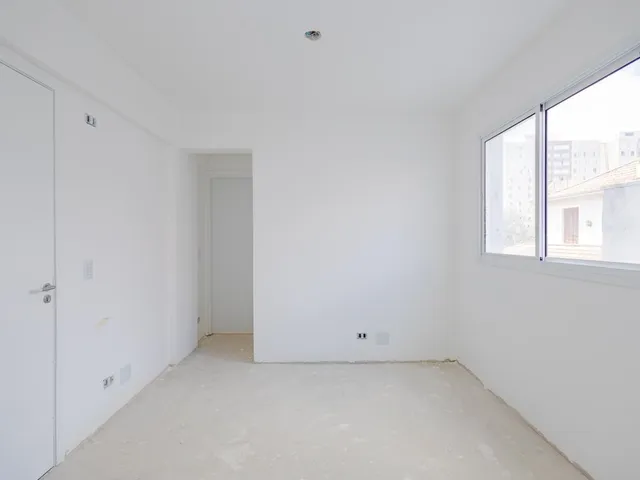 Apartamento 1 quarto e 1 banheiro, à venda, no bairro São Francisco em Curitiba