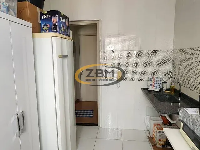 Apartamento com 75m² 2 quartos e 1 banheiro, à venda, no bairro Centro em Londrina