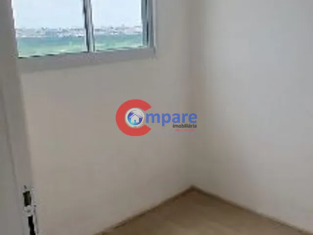 Apartamento com 34m² 2 quartos e 1 banheiro, para alugar, no bairro Centro em Guarulhos