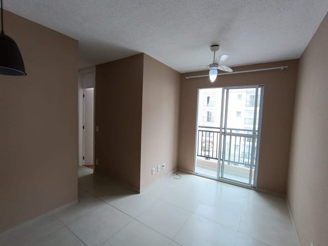 Foto do Apartamento - EXCELENTE APARTAMENTO NA TAQUARA - SALA COM VARANDA E DOIS QUARTOS - CONDOMÍNIO TRANQUILO E UMA ÓTIMA ÁREA DE LAZER. | Hilmar