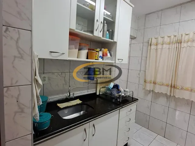 Apartamento 2 quartos e 1 banheiro, à venda, no bairro Rodocentro em Londrina