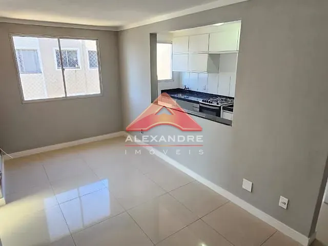 Apartamento com 45m² 2 quartos e 1 banheiro, para alugar, no bairro Vila Tesouro em São José dos Campos