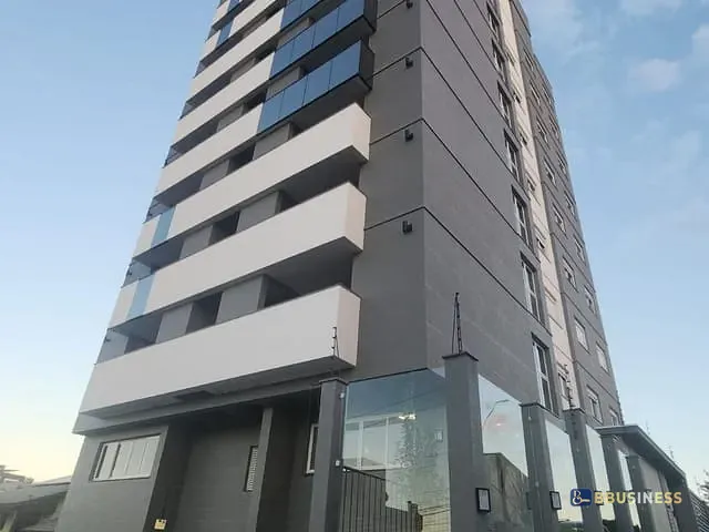 Apartamento 3 quartos e 3 banheiros, à venda, no bairro Sanvitto em Caxias do Sul