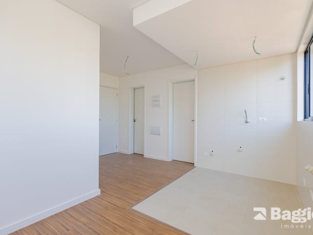 Apartamento 1 quarto e 1 banheiro, à venda, no bairro Tingui em Curitiba