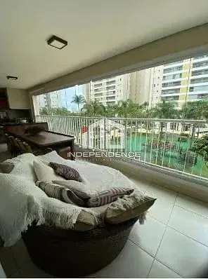 Apartamento, 3 quartos, 156 m² - Foto 1
