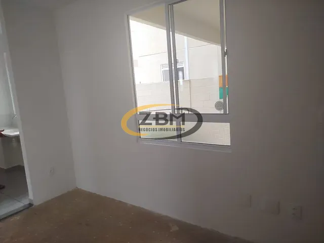 Apartamento 2 quartos e 1 banheiro, à venda, no bairro Jardim Morumbi em Londrina