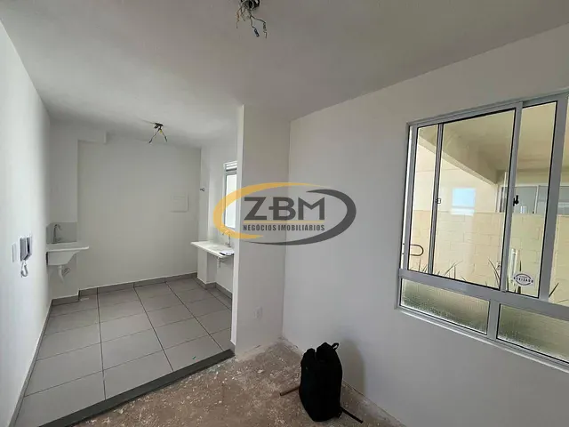 Apartamento 2 quartos e 1 banheiro, à venda, no bairro Jardim Morumbi em Londrina