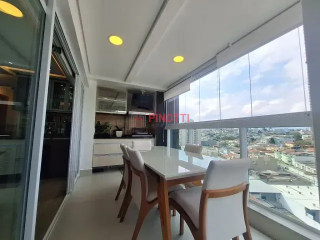 Apartamento 2 quartos e 3 banheiros, à venda, no bairro Vila Scarpelli em Santo André