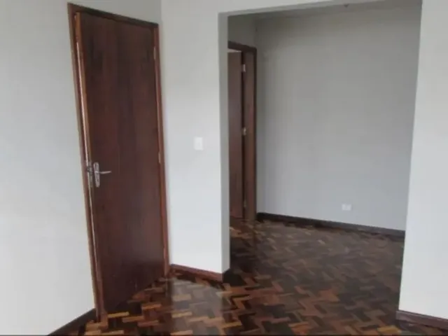 Apartamento 2 quartos e 1 banheiro, à venda, no bairro Centro Cívico em Curitiba