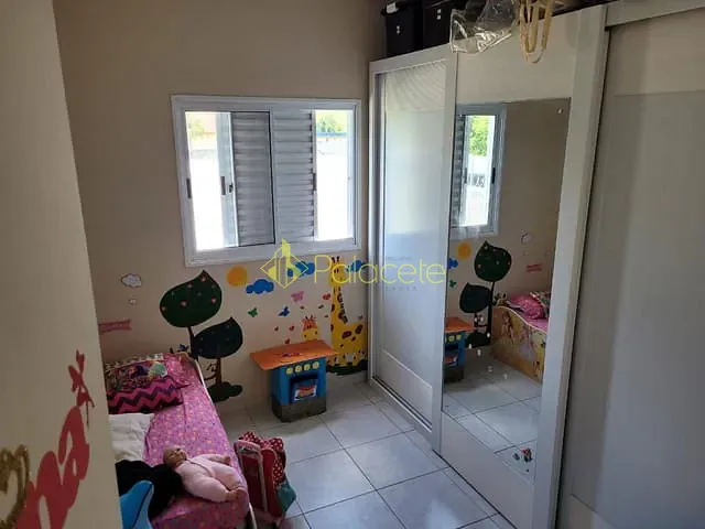 Apartamento com 57m² 2 quartos e 1 banheiro, à venda, no bairro Jardim Gurilândia em Taubaté