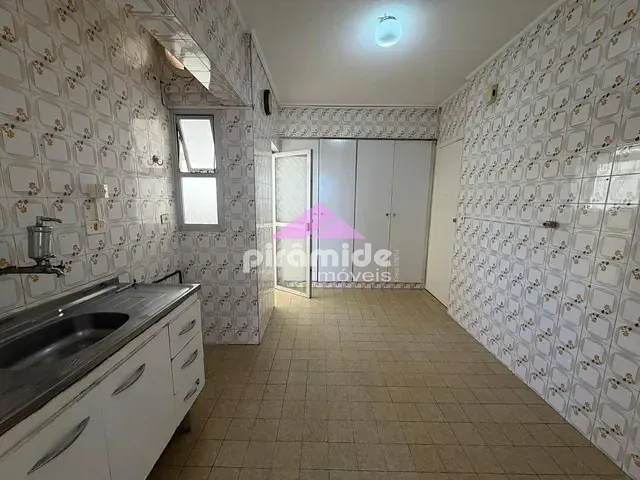 Apartamento com 82m² 3 quartos e 2 banheiros, à venda, no bairro Vila Adyana em São José dos Campos