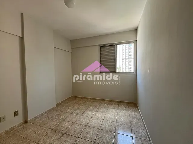 Apartamento com 82m² 3 quartos e 2 banheiros, à venda, no bairro Vila Adyana em São José dos Campos