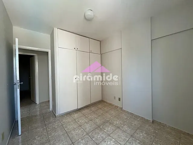 Apartamento com 82m² 3 quartos e 2 banheiros, à venda, no bairro Vila Adyana em São José dos Campos