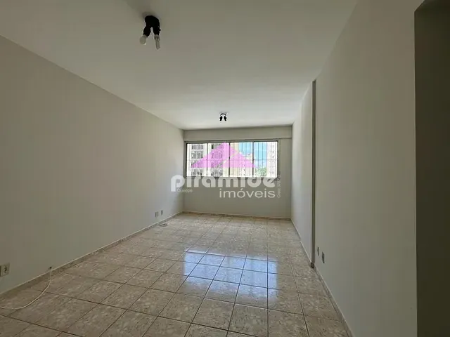 Apartamento com 82m² 3 quartos e 2 banheiros, à venda, no bairro Vila Adyana em São José dos Campos