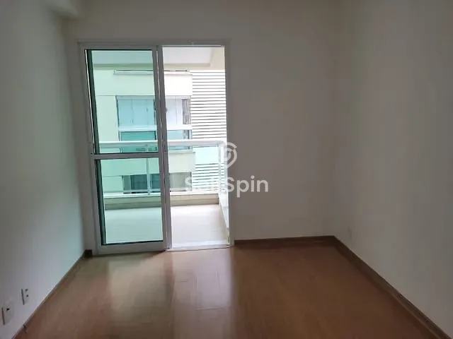 Apartamento com 53m² 1 quarto e 1 banheiro, para alugar, no bairro Icaraí em Niterói