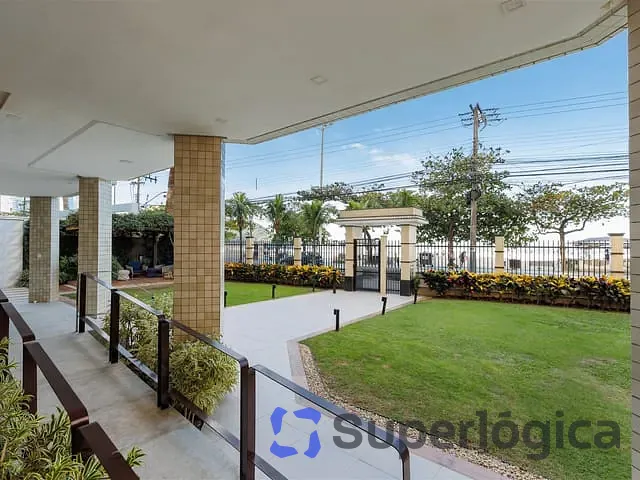 Apartamento 3 quartos e 1 banheiro, para alugar, no bairro Centro em Balneário Camboriú