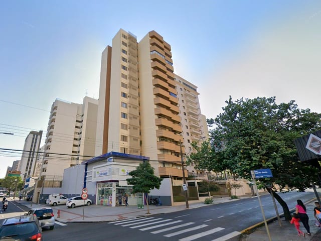 Foto do Apartamento - Apartamento à venda, OPORTUNIDADE, EDF ORLEANS, 04 Quartos (02 Suítes), Sacada, Armários, 247 m²util, 02 garagens soltas, Centro, Londrina/PR | ZBM NEGOCIOS IMOBILIARIOS