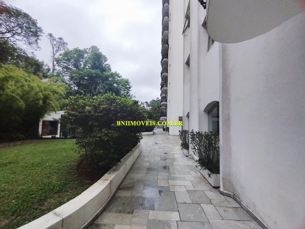 Apartamento à venda e aluguel com 3 quartos, 145m² - Foto 16