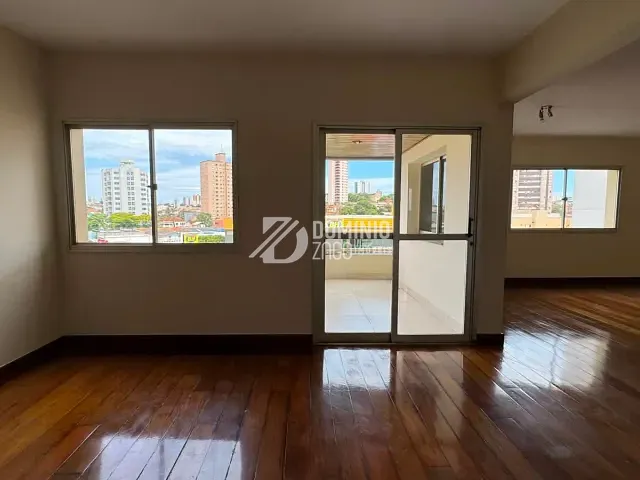 Apartamento 4 quartos e 4 banheiros, à venda, no bairro Nossa Senhora da Abadia em Uberaba