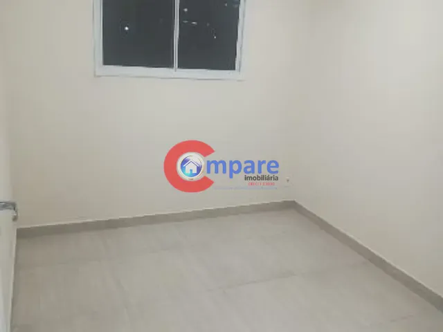 Apartamento com 34m² 2 quartos e 1 banheiro, para alugar, no bairro Centro em Guarulhos