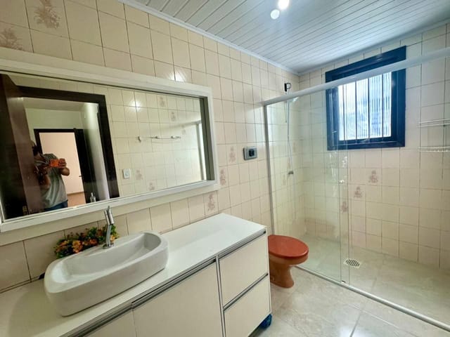Apartamento 2 quartos e 2 banheiros, à venda, no bairro Medianeira em Caxias do Sul