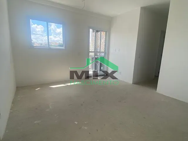 Apartamento com 60m² 2 quartos e 1 banheiro, à venda, no bairro Parque das Nações em Santo André