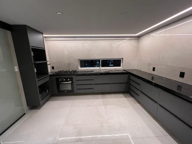 Apartamento com 170m² 4 quartos e 4 banheiros, à venda, no bairro Manaíra em João Pessoa