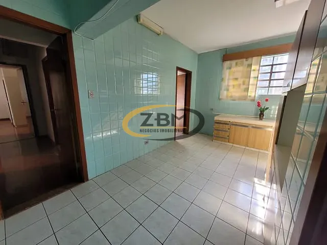 Apartamento com 202m² 3 quartos e 3 banheiros, à venda, no bairro Centro em Londrina
